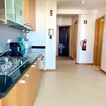 דירה Viva Viva Onda Baleal • Surf & A 5 Min A Pe פרל