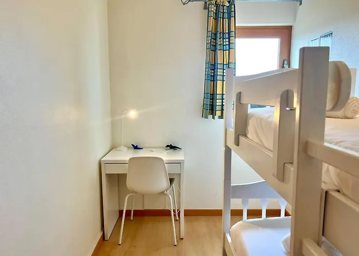 Viva Viva Onda Baleal • Surf&praia A 5 Min A Pé Ferrel (Leiria)